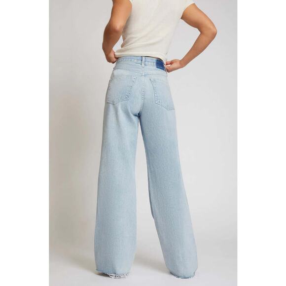 AMO Frida Beloved - Picture 5 of 11